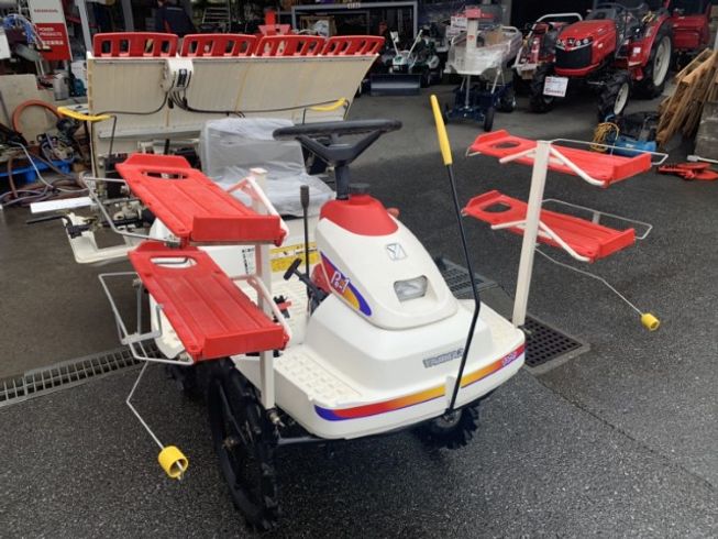 田植機 Pe-1A 写真７